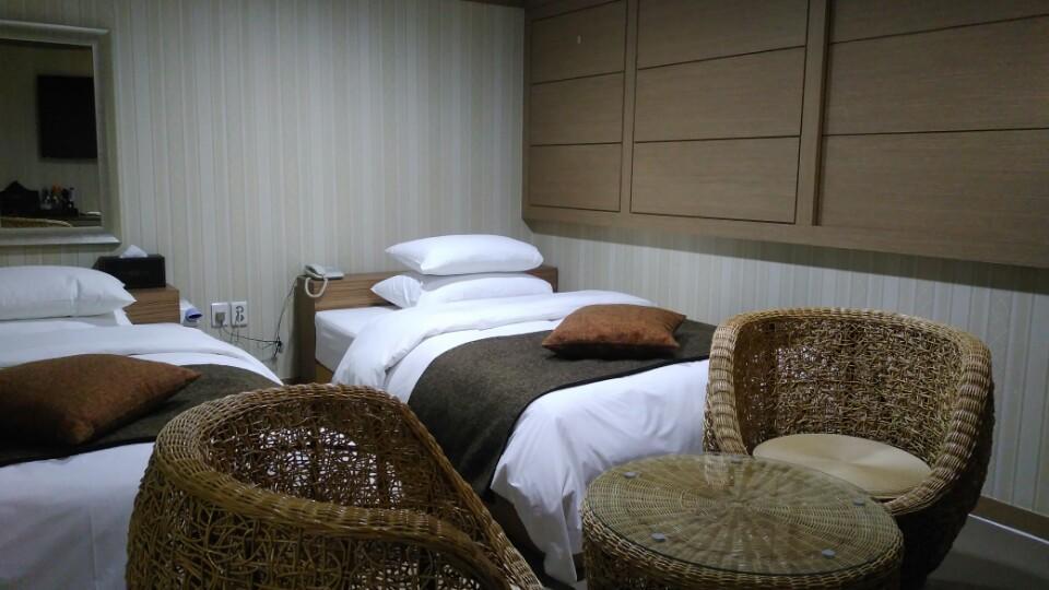 Suwon Orsay Business Hotel מראה חיצוני תמונה