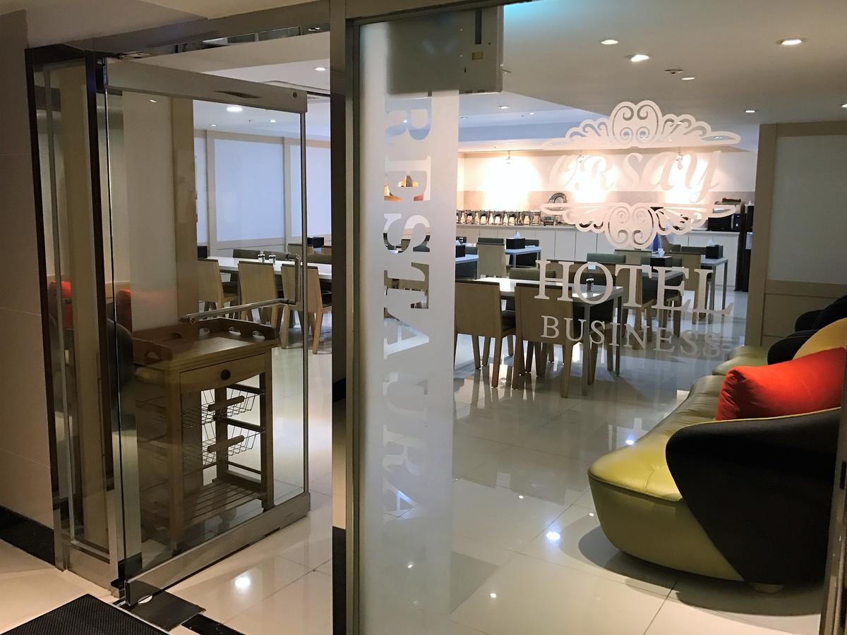 Suwon Orsay Business Hotel מראה חיצוני תמונה
